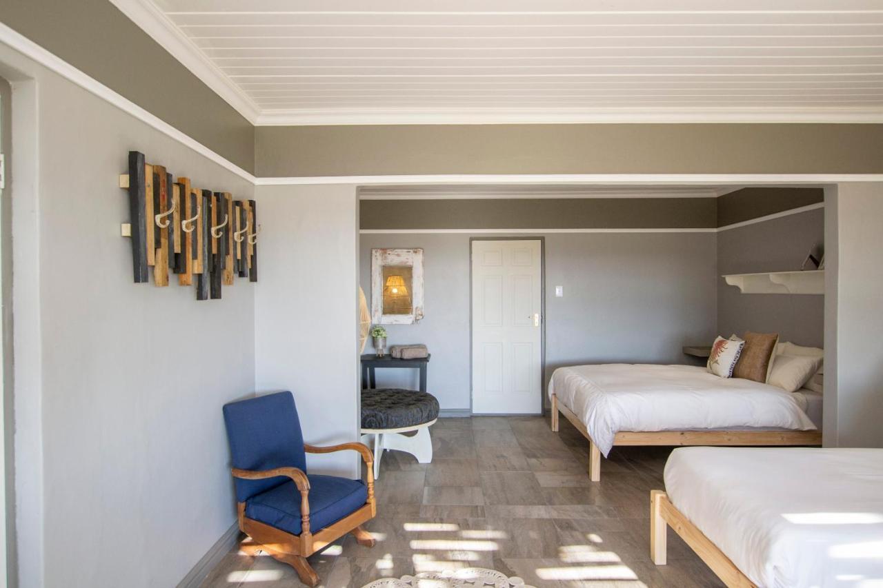 Desert Wind Private Guest And Game Farm Montagu Exterior photo