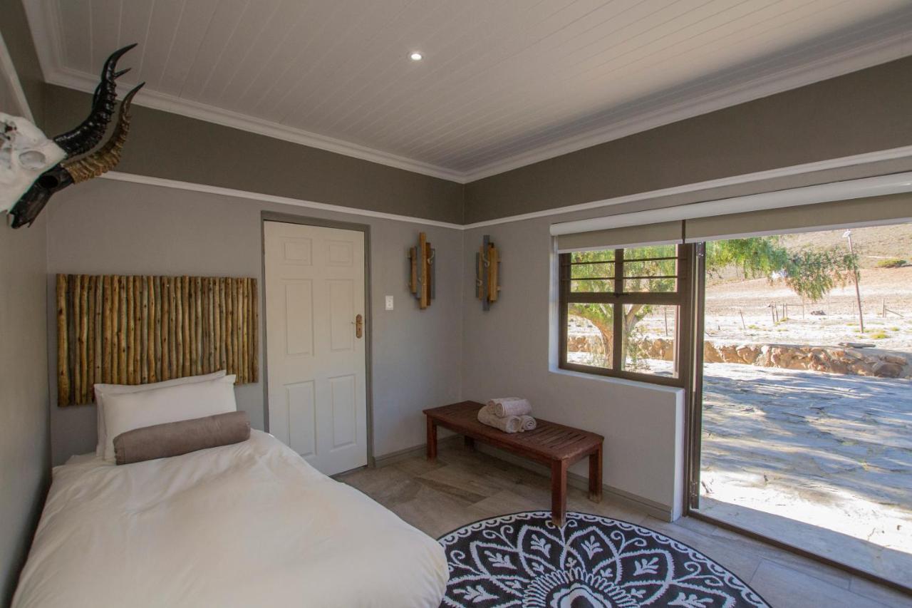 Desert Wind Private Guest And Game Farm Montagu Exterior photo
